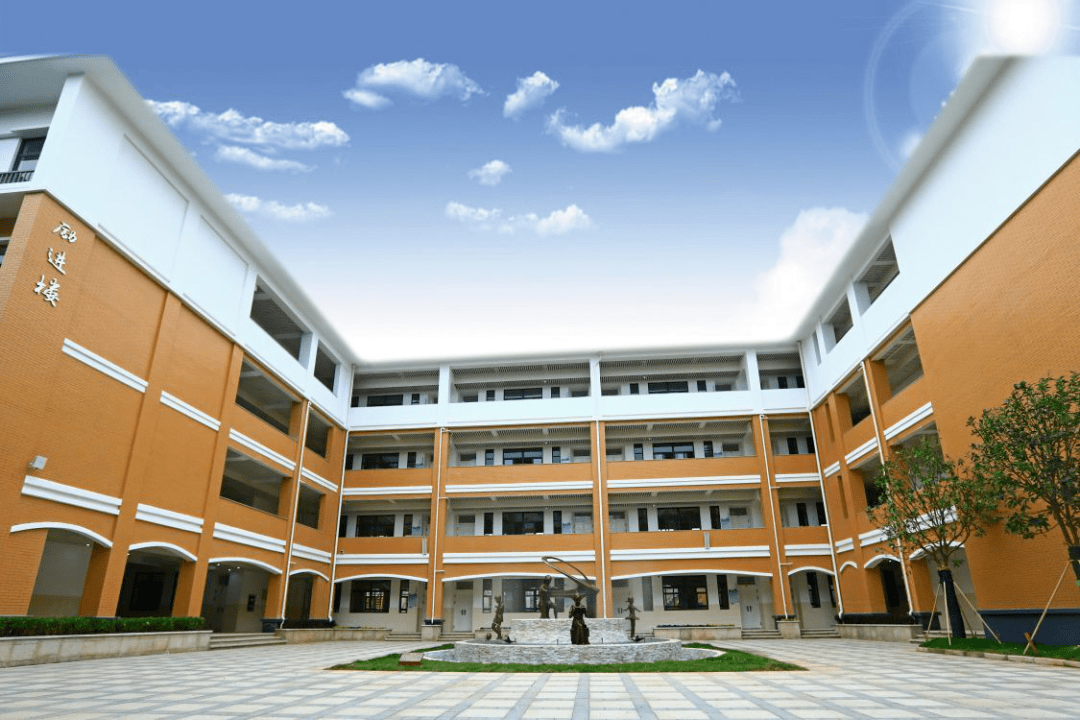 立德树人教育为本燕子矶地区不断丰富教育资源提升教育环境