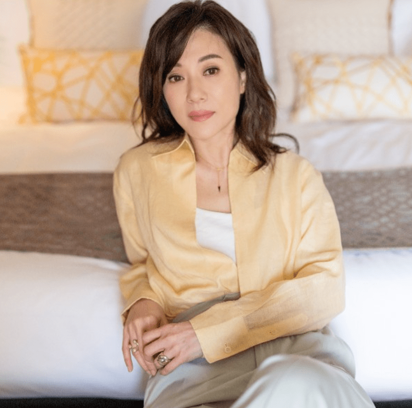 自曝单身9年靠看韩剧幻想50岁tvb花旦张可颐似少女模样自嘲越来越像