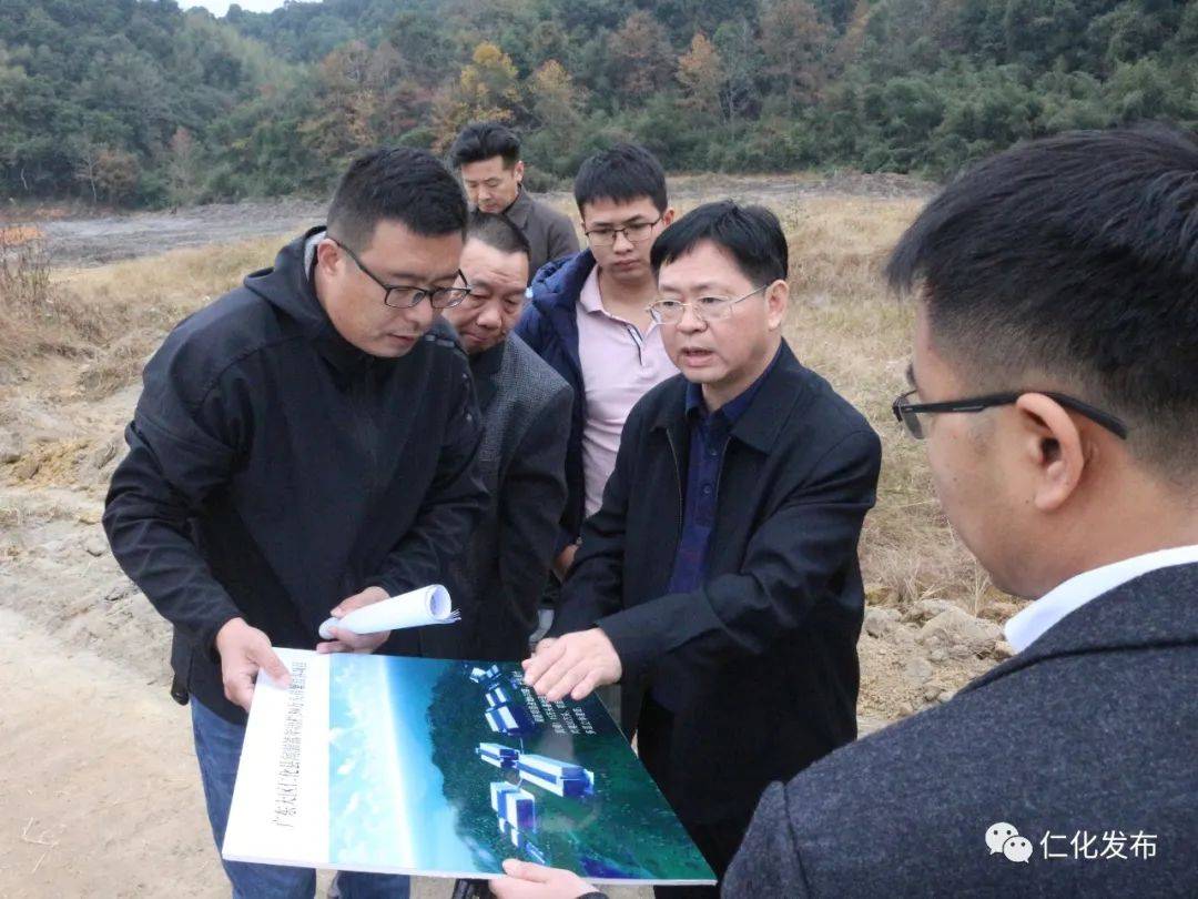 周小明到闻韶镇温氏生猪产业园调研