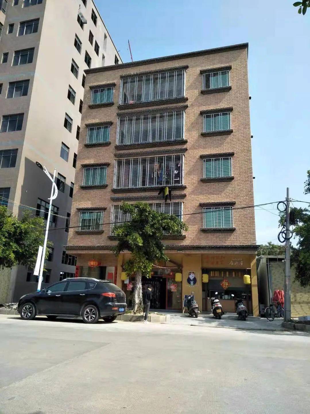 葵潭世铿院大道路边大家乐斜对面,雅韵茗酒阁店的二楼办公厅招租,空架