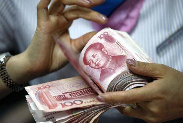 居民存款被掏空,有钱人去了哪?数据显示,这3地"有钱人"最多