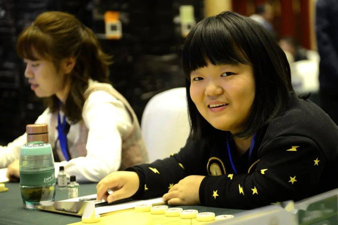 自信2017个人赛再获金牌特级大师左文静赵攀伟大师赵攀伟在无锡团体赛