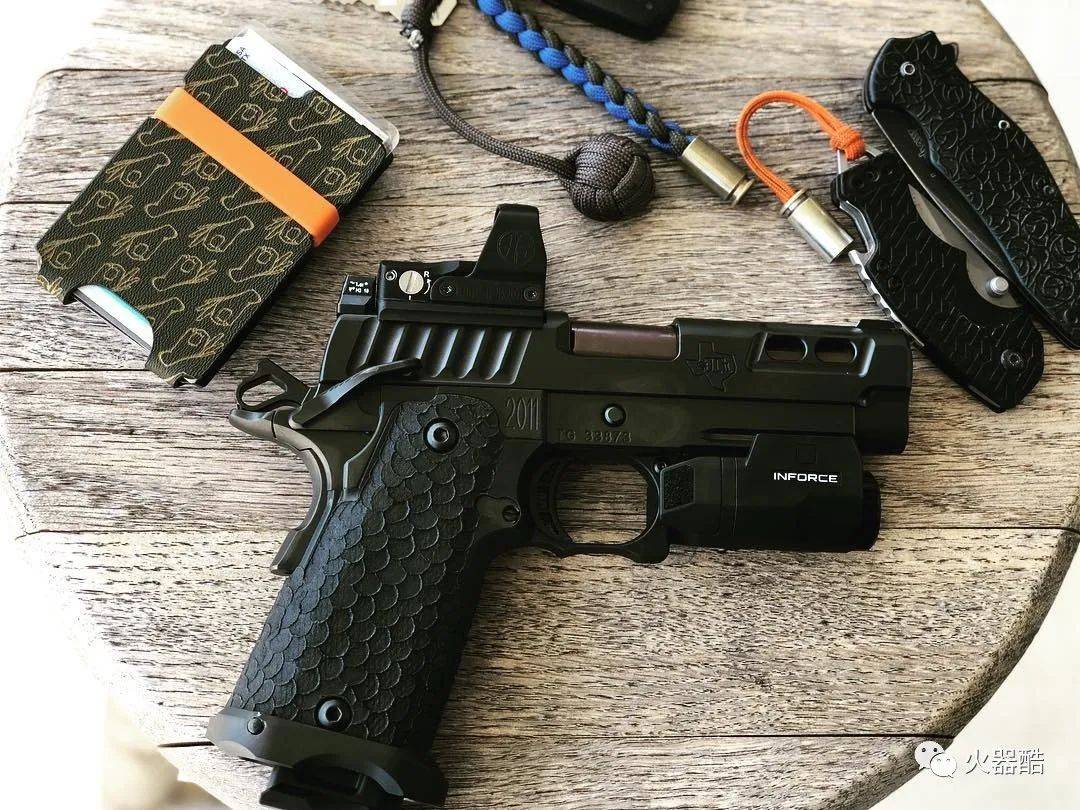 后台好多人喊看这个sti2011dvc系列手枪美图