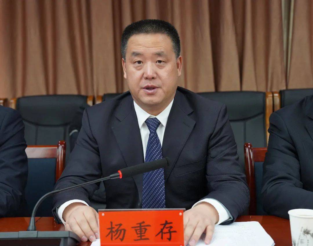 临潭县与甘肃省公交建集团举行地企战略合作框架协议