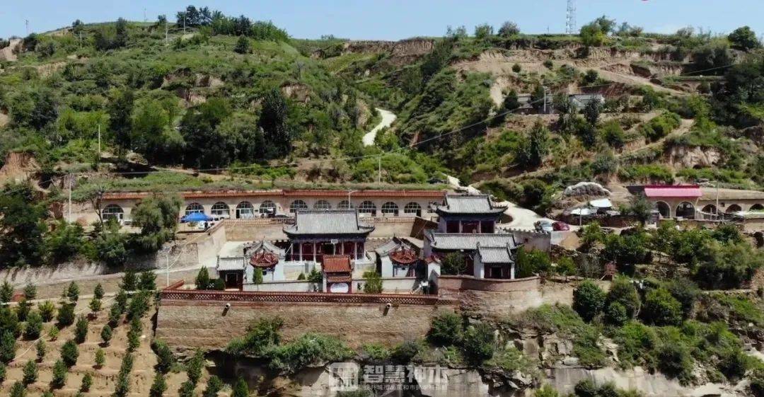 四村大王庙航拍当然了,那时候的村人不懂得什么叫文化,但是他们很清楚