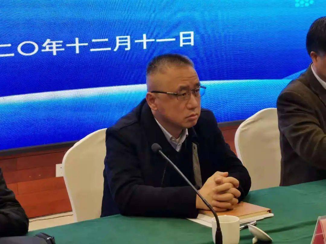 厅党组副书记,副厅长,一级巡视员韩杰出席会议并讲话会上,21个成员