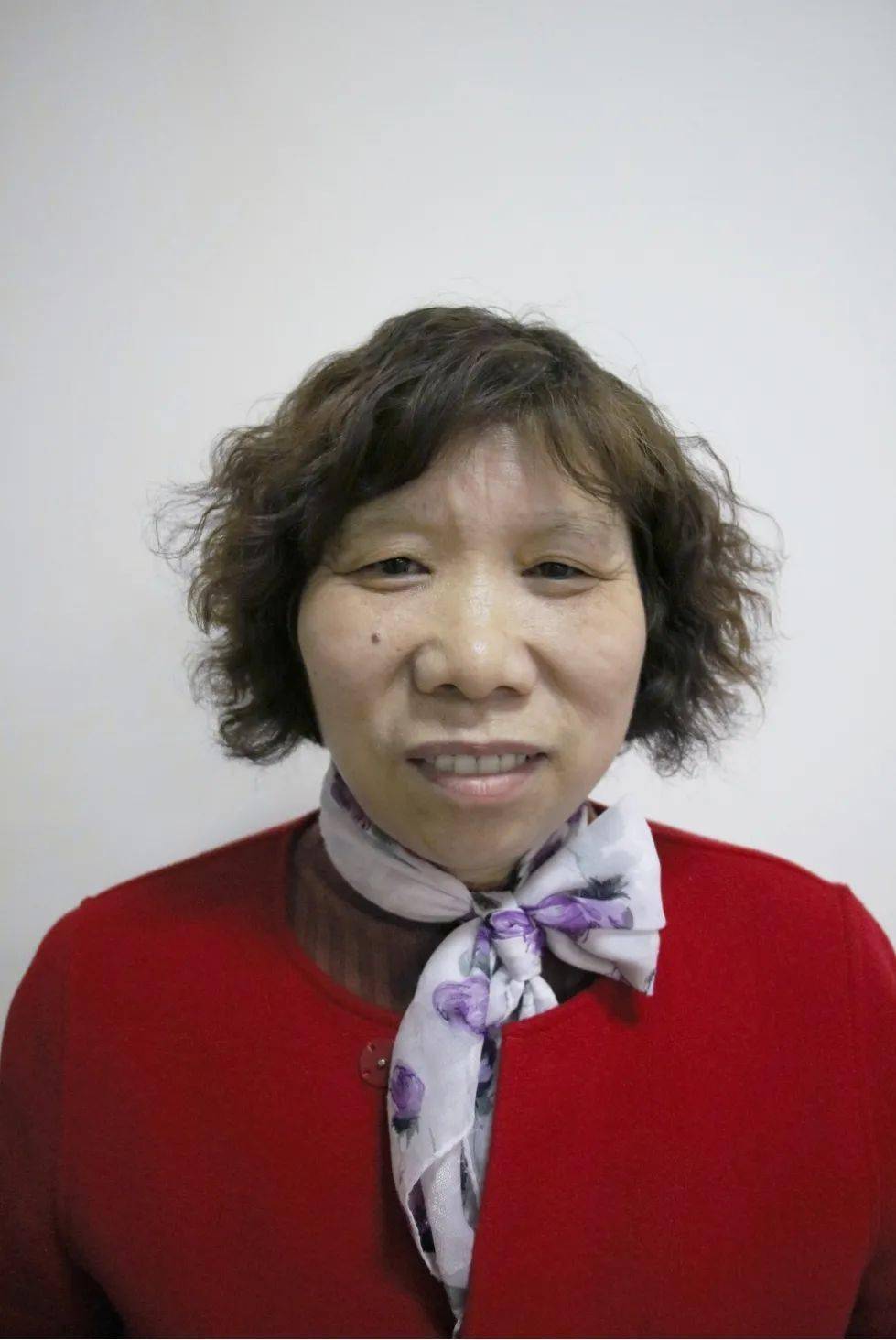 李琳琳,女,1971年9月出生,群众,南陵县籍山镇望华楼社区居民.