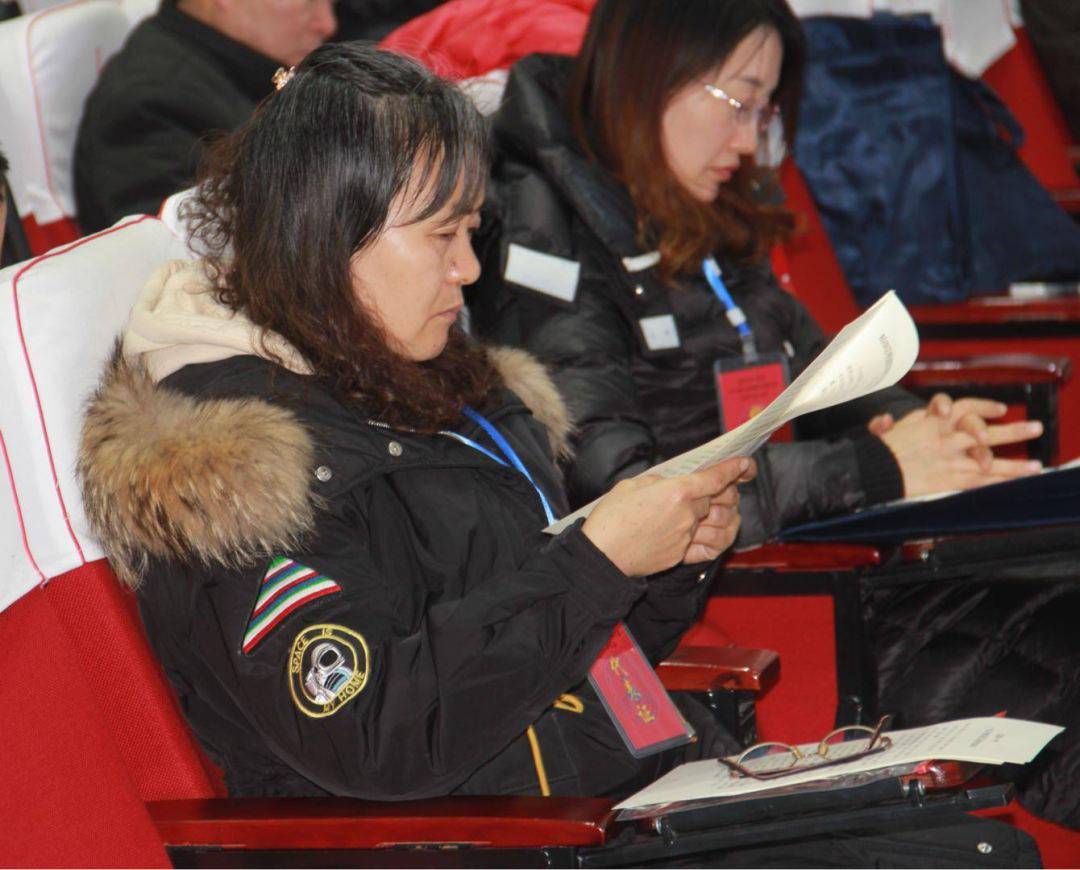 莒县一中召开十一届二次教职工暨工会会员代表大会