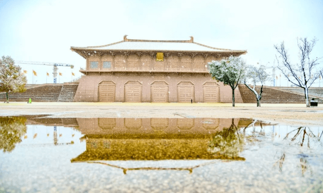 漫天白雪中途径含元殿,紫宸殿,太液池漫步于大明宫核心遗址区时光的