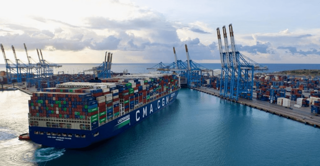 新冠疫情引发全球航运供应链极端风暴航运界