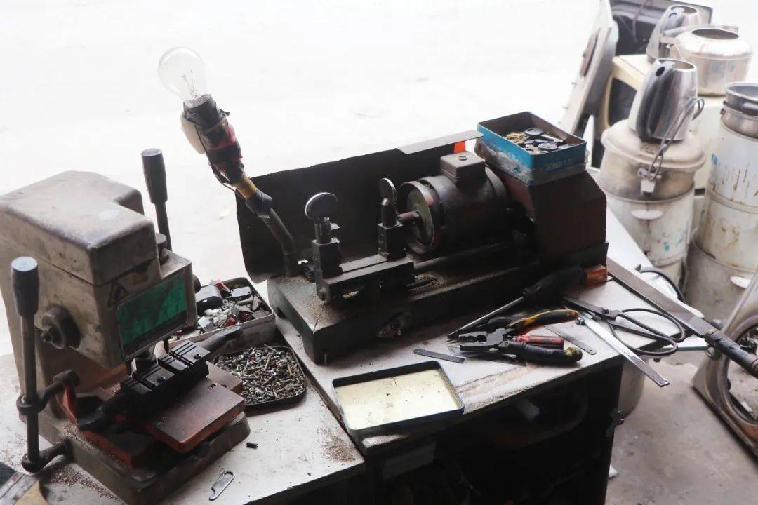 锦丰有位"开锁王",你认识他吗?