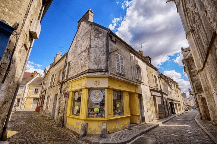 终于解封想去郊游这几个巴黎近郊美丽小镇一定不能错过