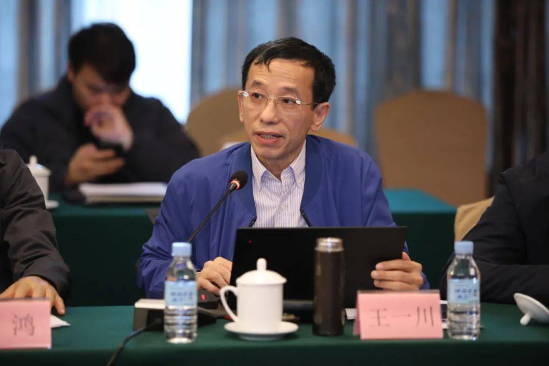 装台获专家点赞为劳动者立传散发沁人心脾的真与善