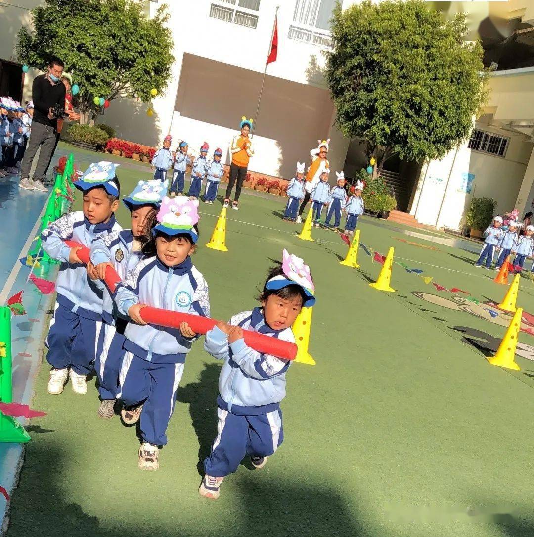 —临安镇中心幼儿园小班年段2020年冬季运动会