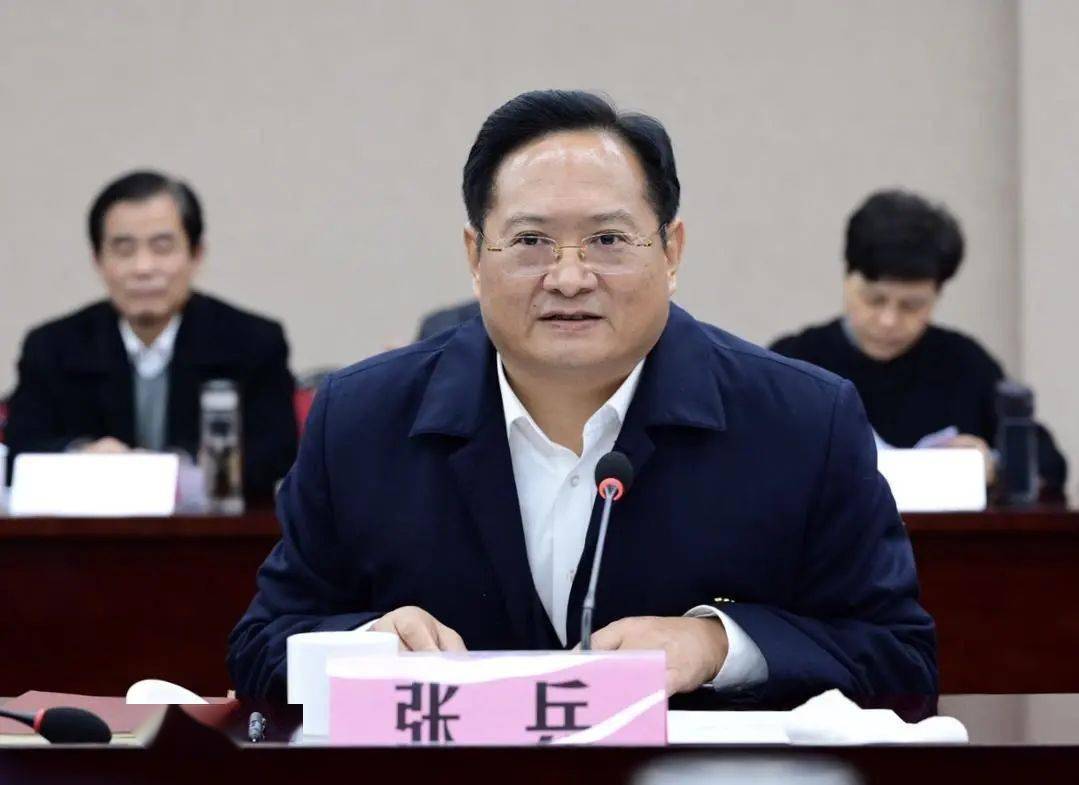 市委书记张兵,丽水市委书记胡海峰分别讲话.