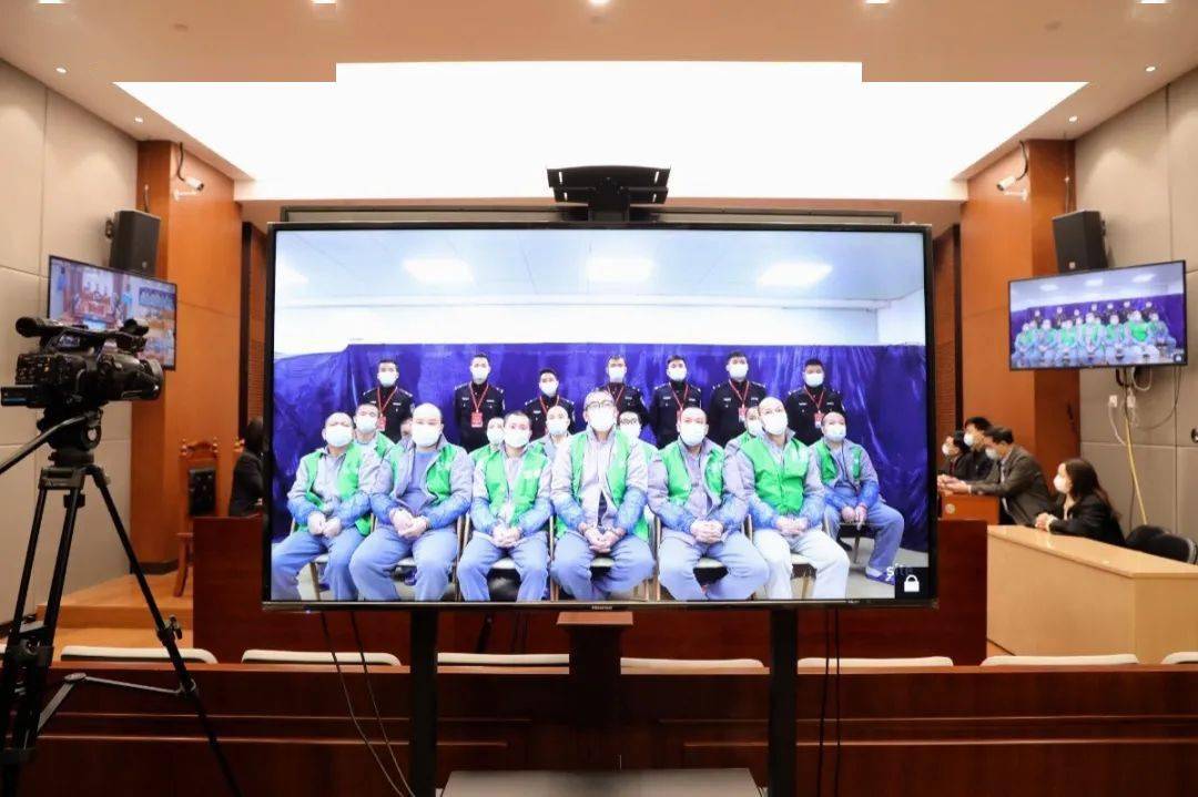 扫黑除恶最高判25年龙华法院一审公开宣判一起重大涉黑案