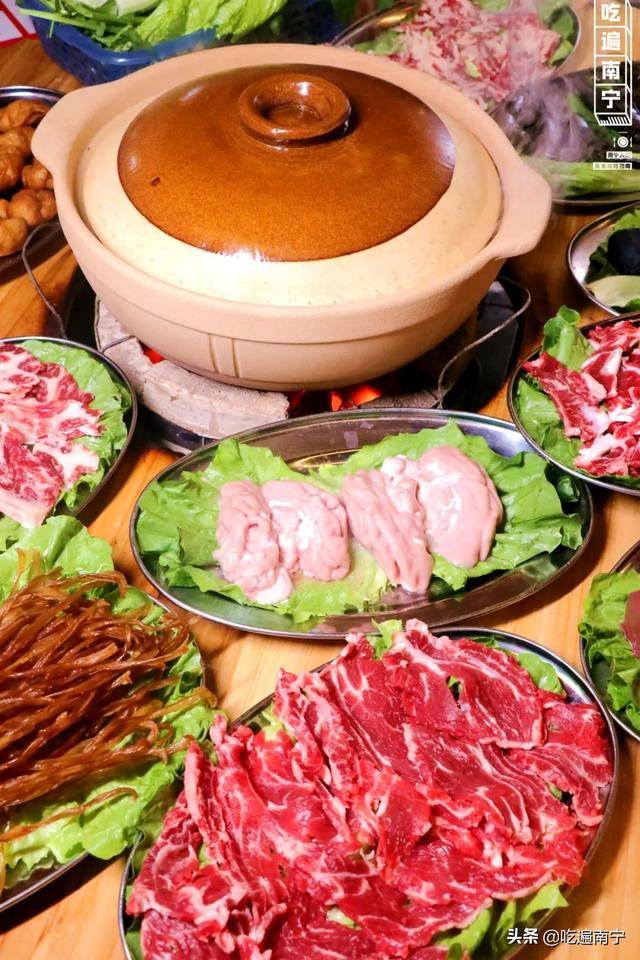 埌东n组新开的生料火锅老板却被孤立