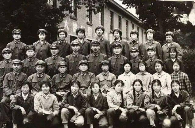 【摄影故事】令人怀念的70年代老照片