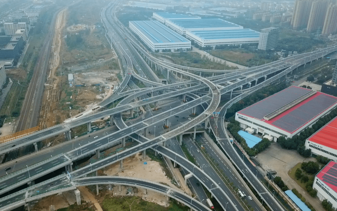 通车繁华大道与集贤路互通立交全面放行