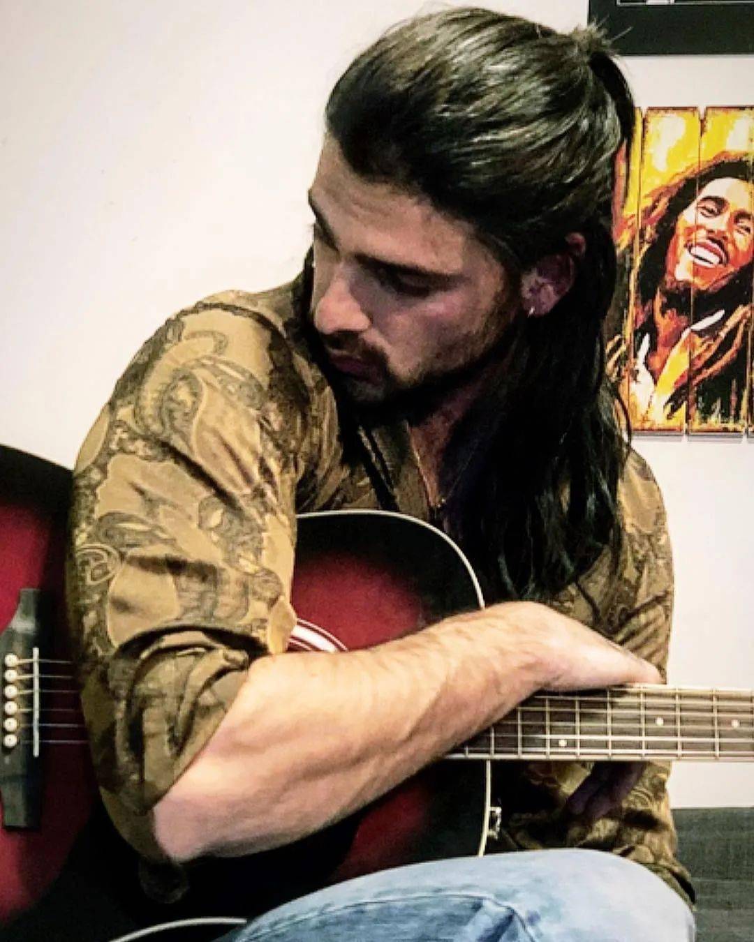 在意大利michele morrone迈克尔·莫罗内男主真名换作是一般的路人