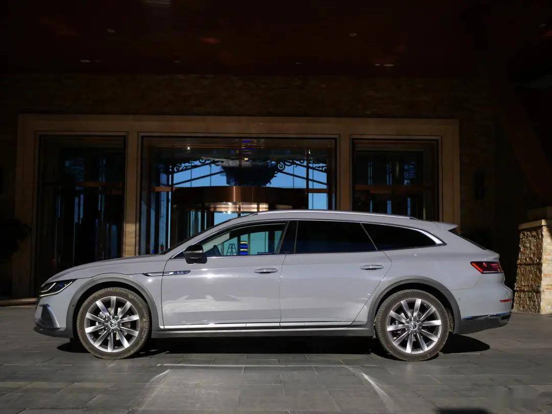 最美大众的最美Shooting Brake,开起来真的美好?_猎装