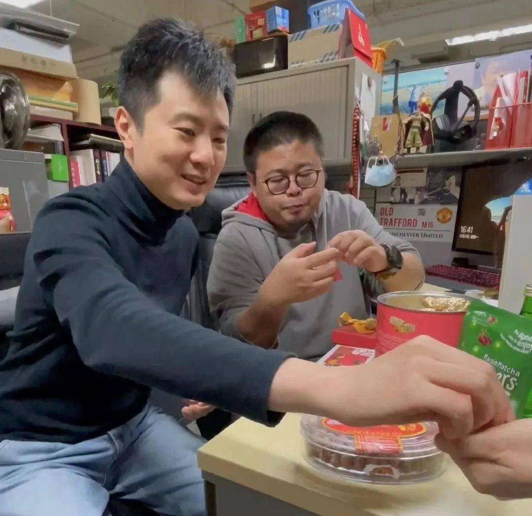 海亮毫无准备,被迫直播营业!