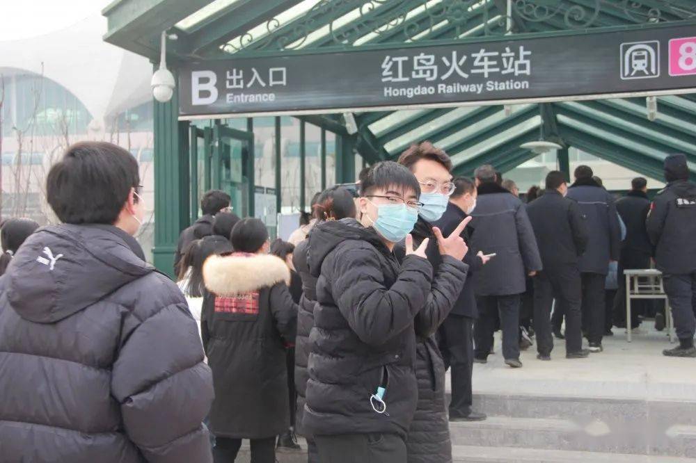 幸福河套真的来了激动河套居民试乘地铁8号线