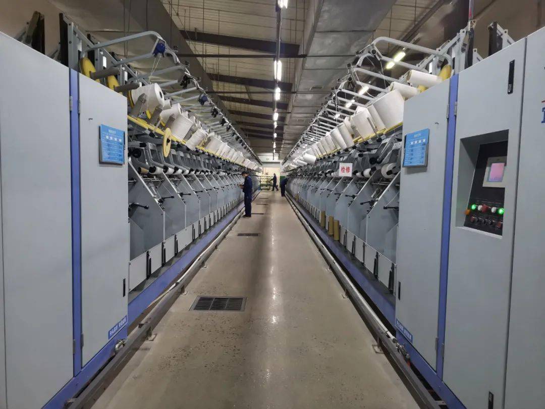 小船再扬帆何以破风浪帘子布公司以地毯丝厂为试点蹚出改革发展新路径