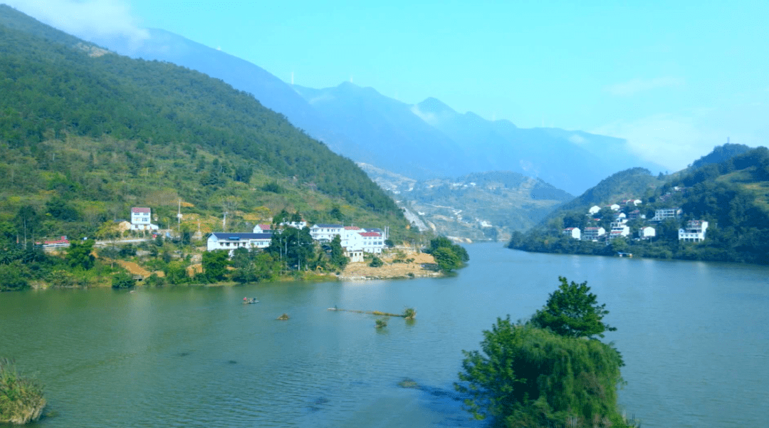 人文丰都走进龙河看丰景美极了你们来感受一下