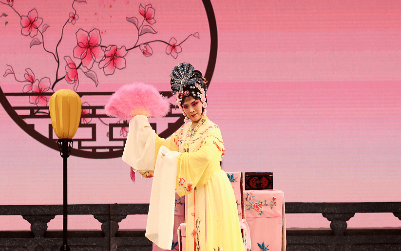 访名角→"花鼓皇后"李春华!_湖北省