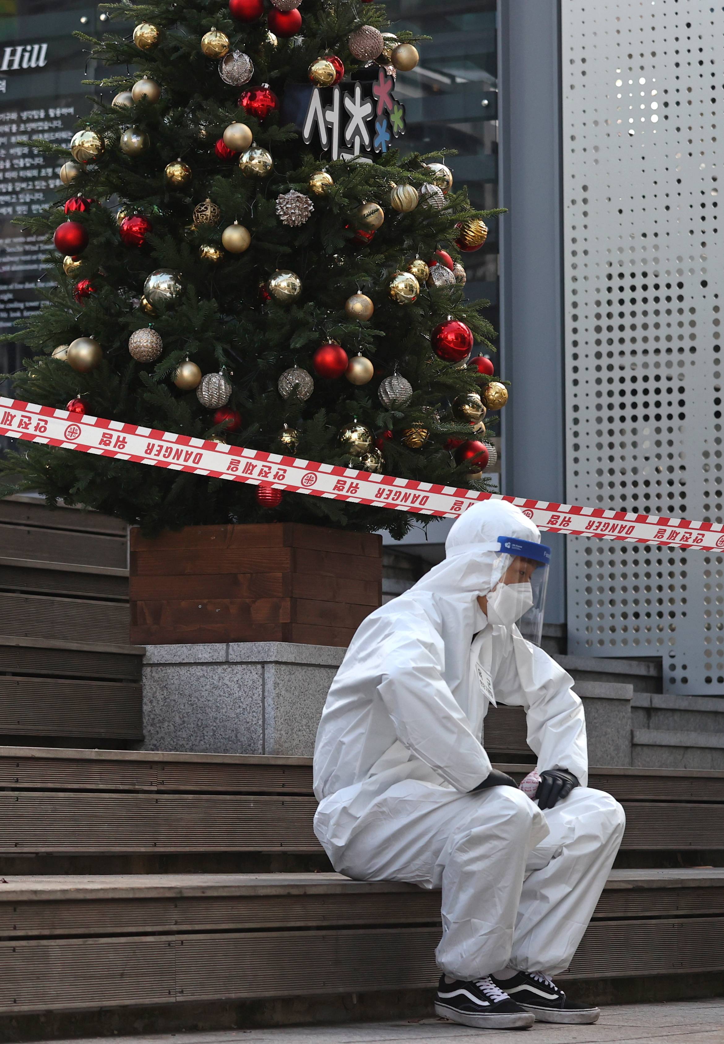 韩国:疫情中迎接新年_手机搜狐网