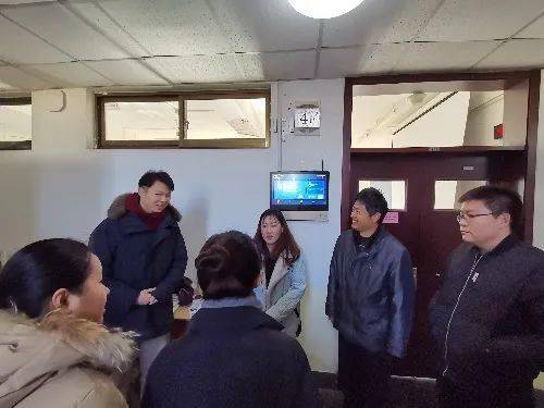 研途有你星月无言努力有声你备考的身影点亮了青大最美的夜空