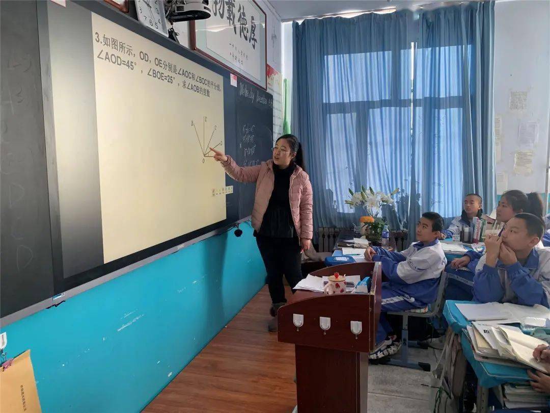 乌兰浩特市第五中学联盟校:联盟教学立潮头 共擘育人新蓝图