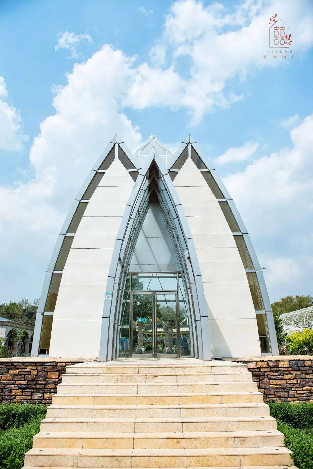 特色水上婚礼 -- 草坪婚礼 -喜园 more未来将重金打造