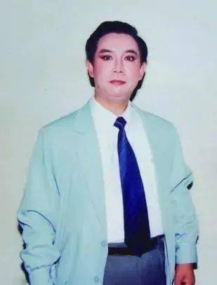 李崇善我是怎么跟京剧挂上钩了呢
