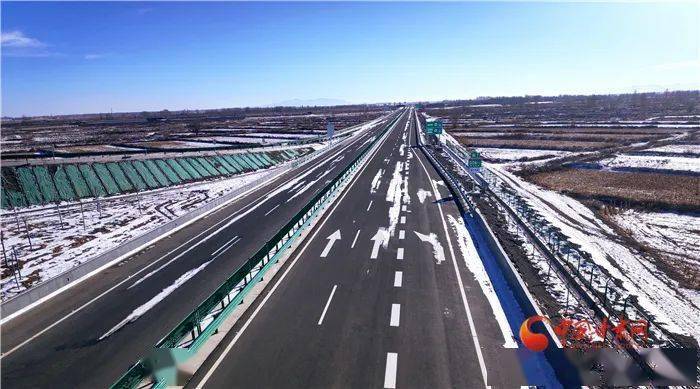 g0611张扁高速公路建成通车打通西部快速通道