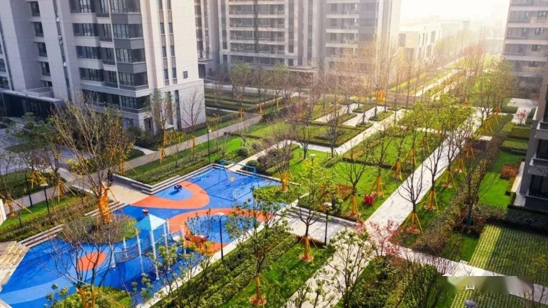 翡翠天际迎首次交付,美好不止于所见