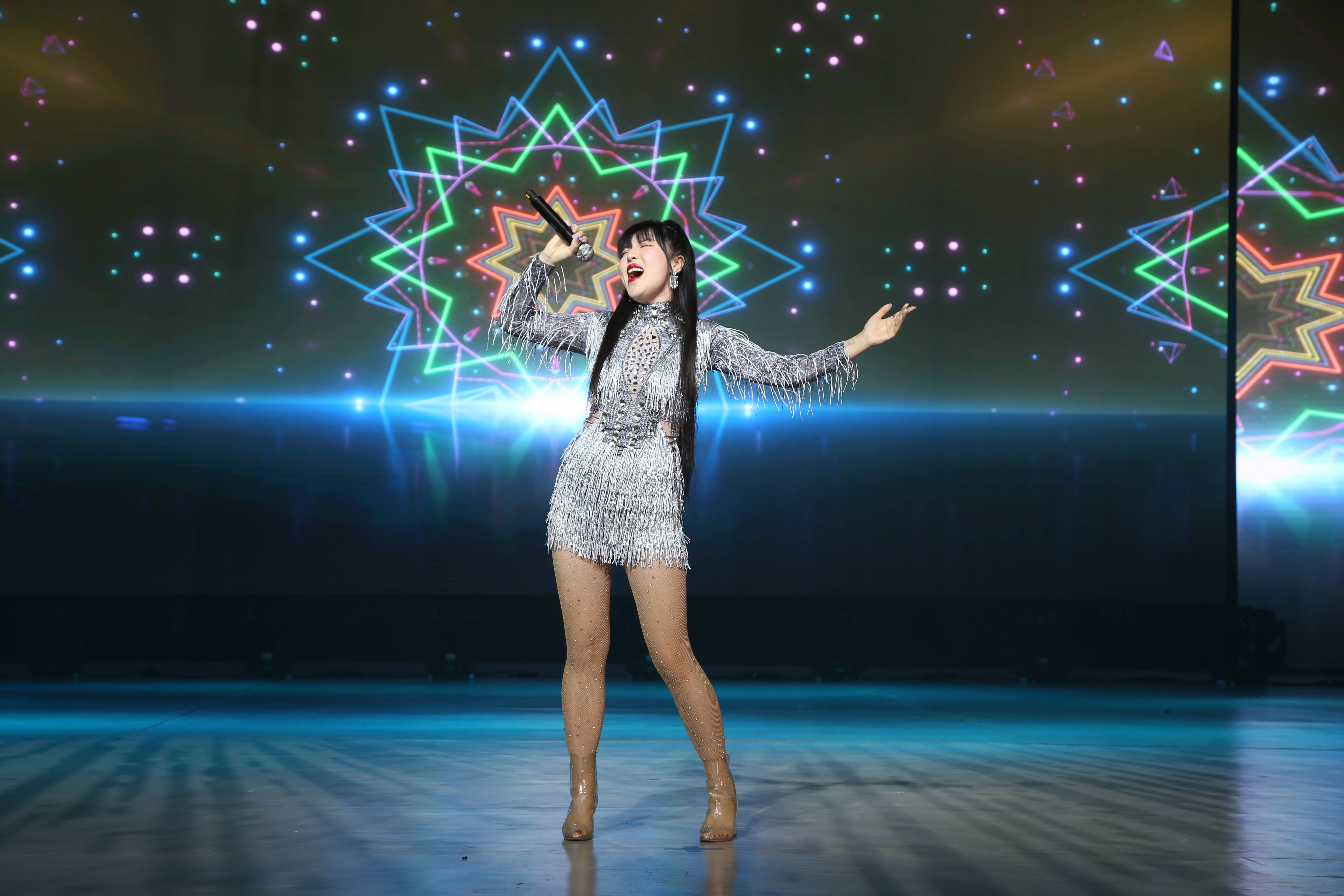 最大型深圳群众歌唱赛事深圳全民k歌大赛落幕