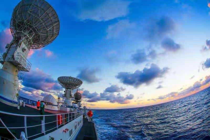 据中国卫星海上测控部相关负责人介绍,2020年远望号测控船队圆满完成