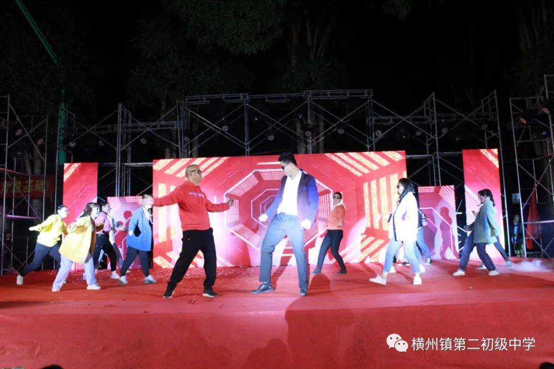 横县六景一中,横州一中,二中,南乡三中~喜迎元旦···_校椅镇