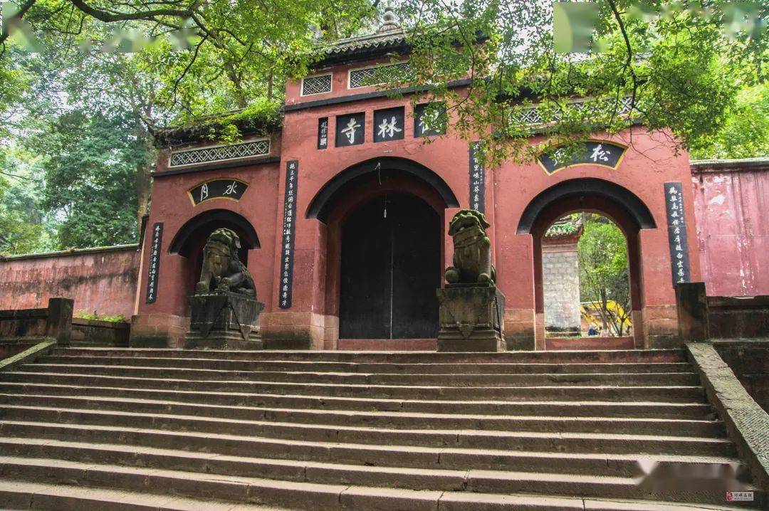 被众人遗忘的无名诗人却深受苏东坡推崇专门跑到他的诗壁下建院清修