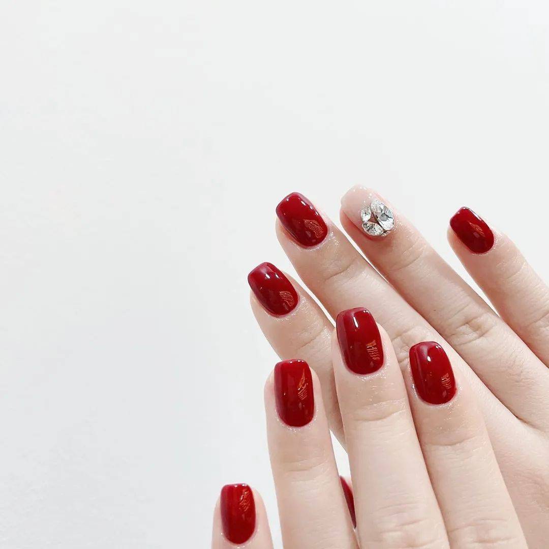 2021想旺?新年红美甲一定不能少!