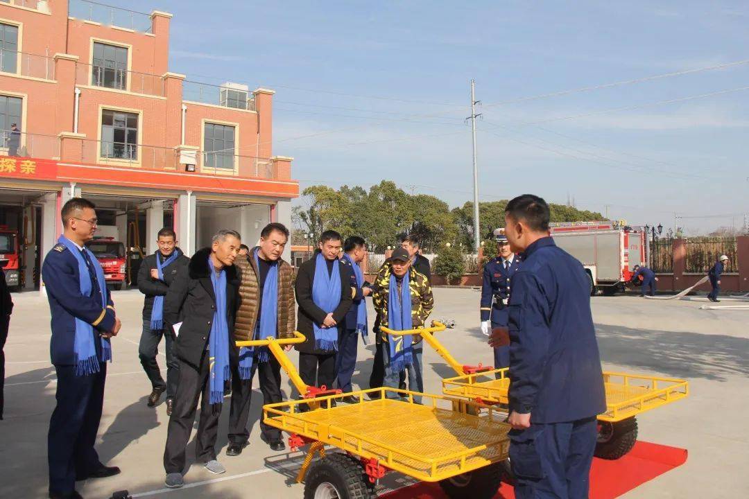 重温峥嵘岁月开启崭新征程城桥站举办建队70周年庆暨老兵同志回家探亲