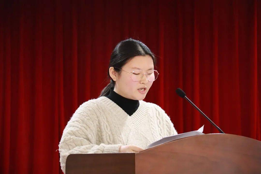 立足岗位 争先争流 浦阳镇开展机关编外人员年终"大比武"_工作