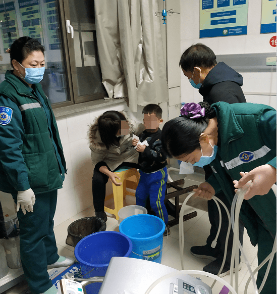 北医六院急诊科医生黄牛联系方式北医六院黄牛挂号挂一个号费用是多少?