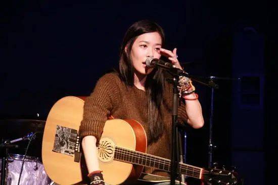 他,到底爱男人还是女人啊?_吴青峰