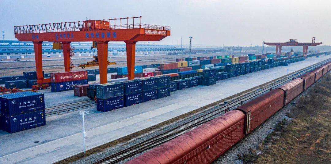 向塘国际陆港整合铁路,公路资源,深度联动昌北航空港和南昌(水)港