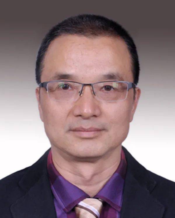 黄建民入围敬业奉献候选人