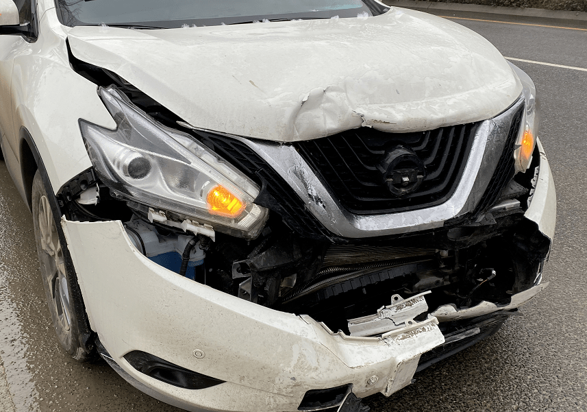 开慢点路太滑已有多起车祸贵州各地最新交通管制路段信息实时更新