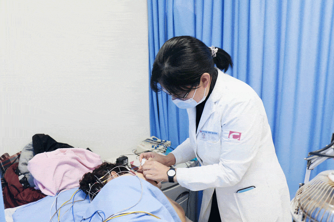 传统中医恢复自如见奇迹_治疗